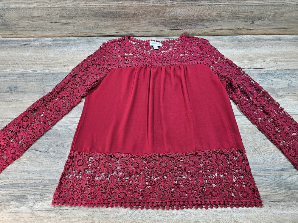 Women's Vicki Wayne Pullover Lace Crocheted Long Sleeve Semi Sheer Blouse